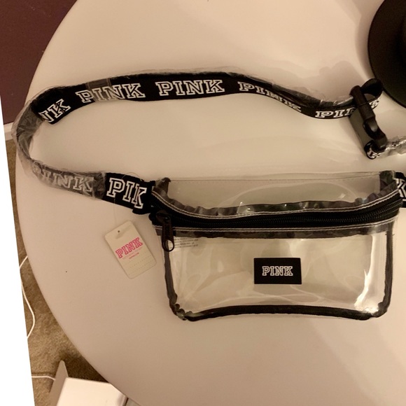 Victoria Secrets PINK Fanny pack - Picture 1 of 1